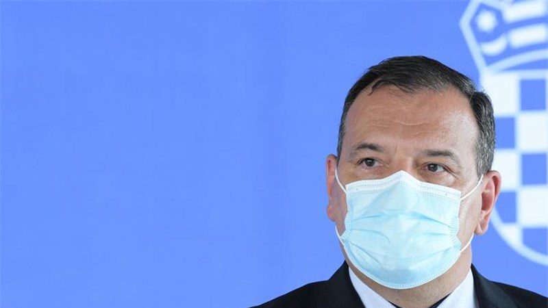 Beroš: Od hospitaliziranih 94 posto nije cijepljeno